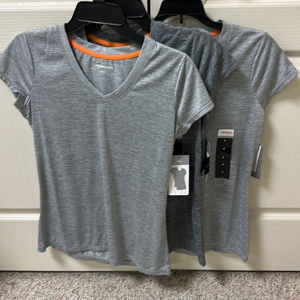 pack of 3 Xersion performance Tees short sleeves V Neck